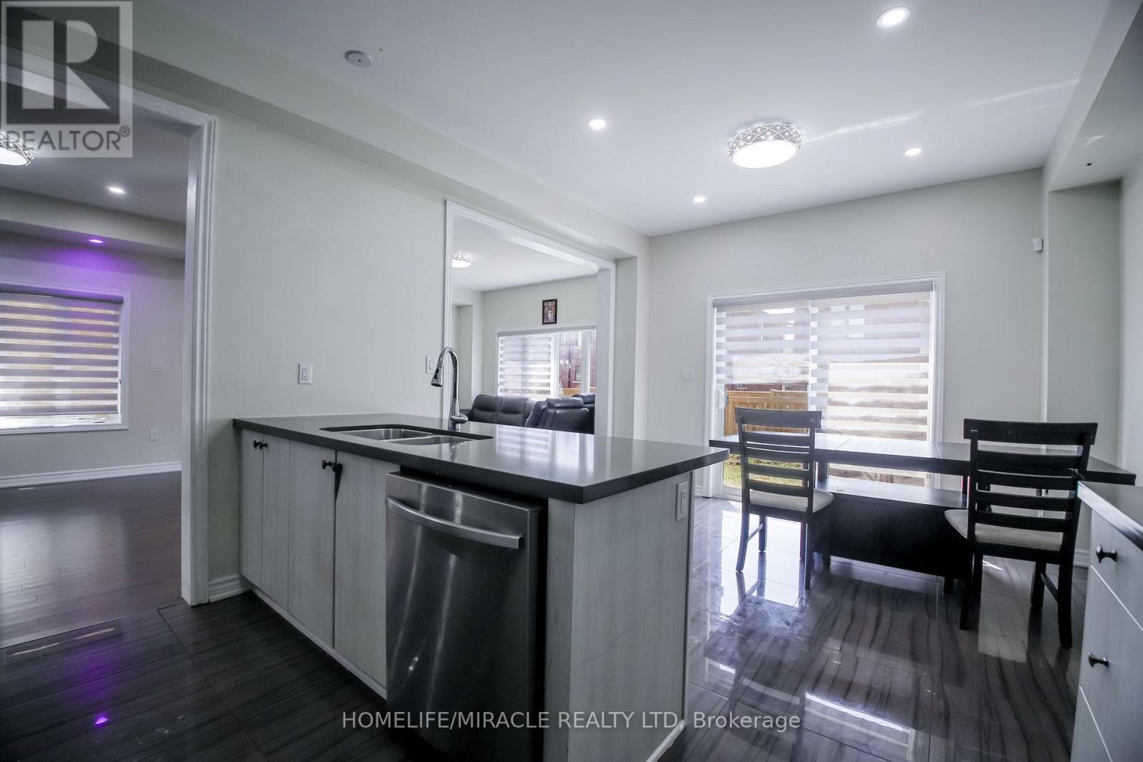 1301 APOLLO STREET - 47