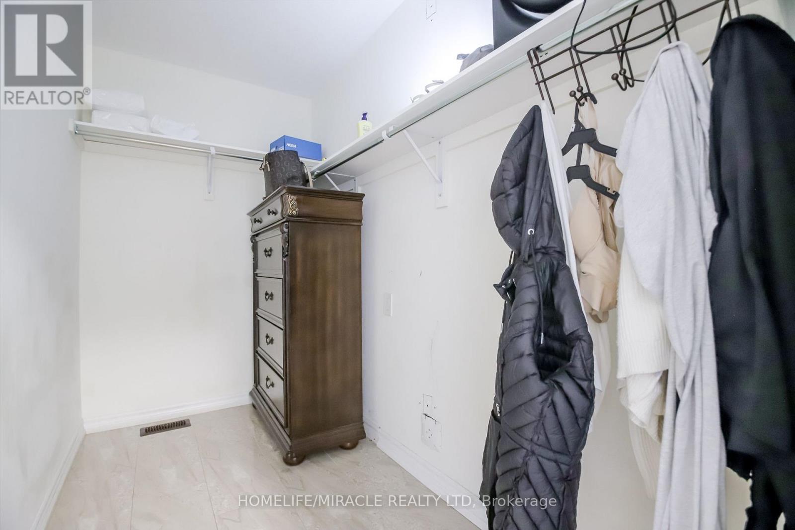 1301 APOLLO STREET - Image 9