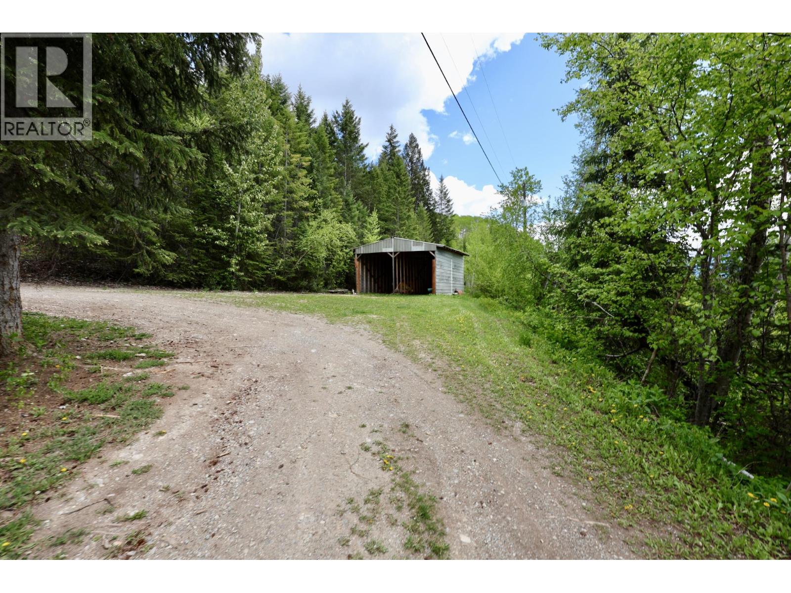 #1, 2, 3, 486 CHAMPAGNE Road - 40