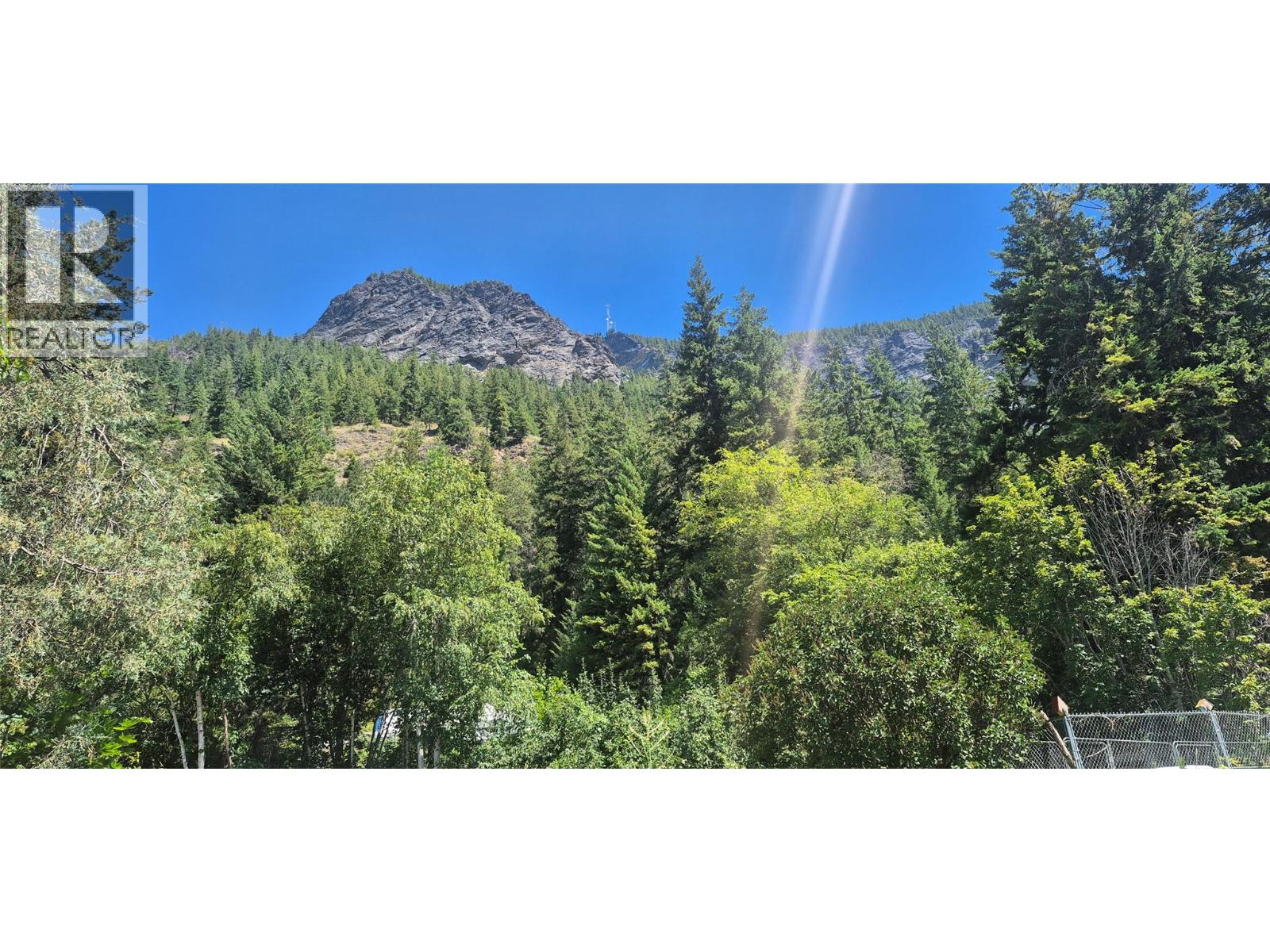  538 Begbie Road, Tappen
