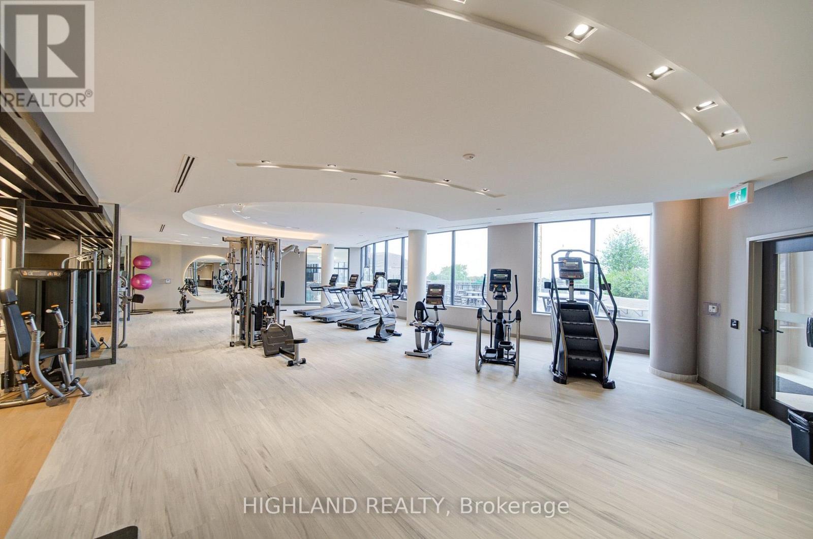 #3103 5081 HURONTARIO STREET - 43