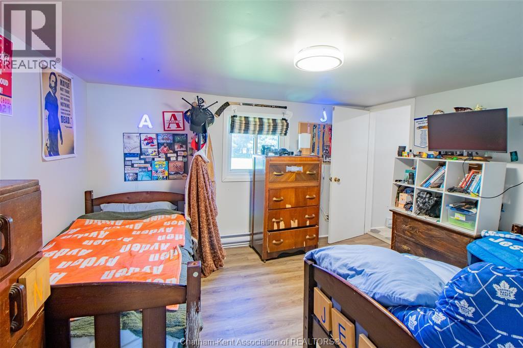 1244 COLTSFOOT DRIVE - 32