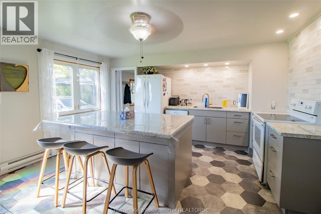 1244 COLTSFOOT DRIVE - 23