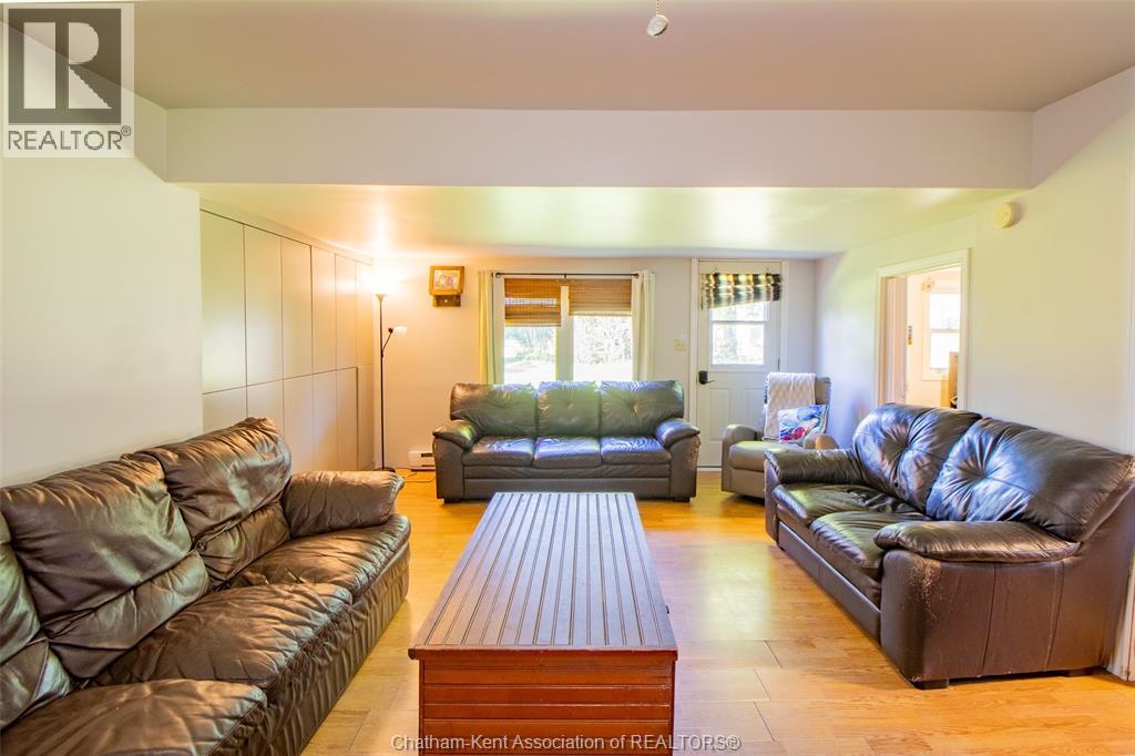 1244 COLTSFOOT DRIVE - 35