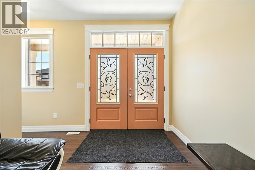 352 CHRISTINE AVENUE - 5
