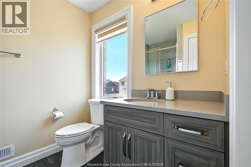 352 CHRISTINE AVENUE - 18
