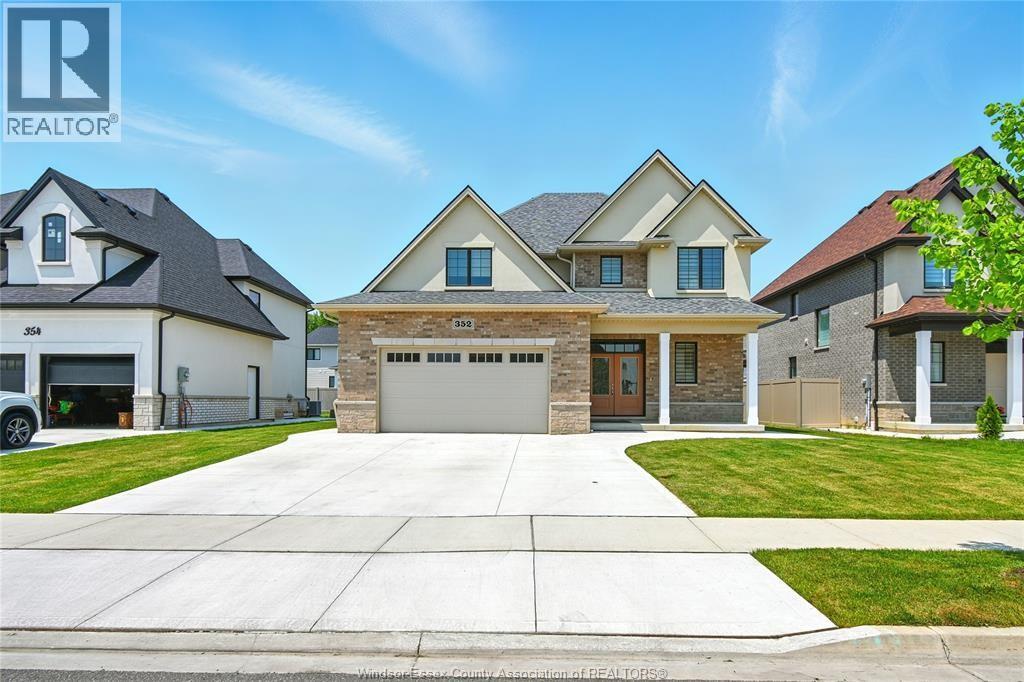 352 CHRISTINE AVENUE - 29