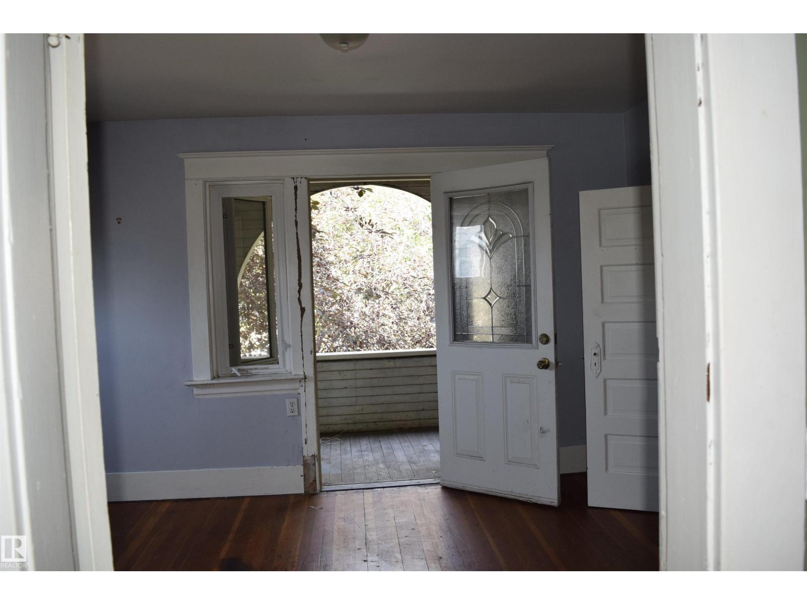 9551 106A AV NW — photo 19