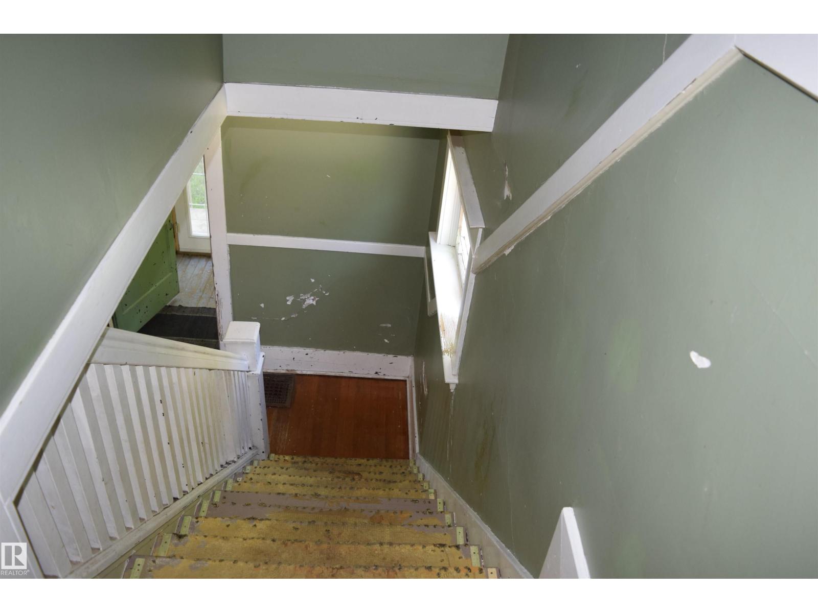 9551 106A AV NW - 29