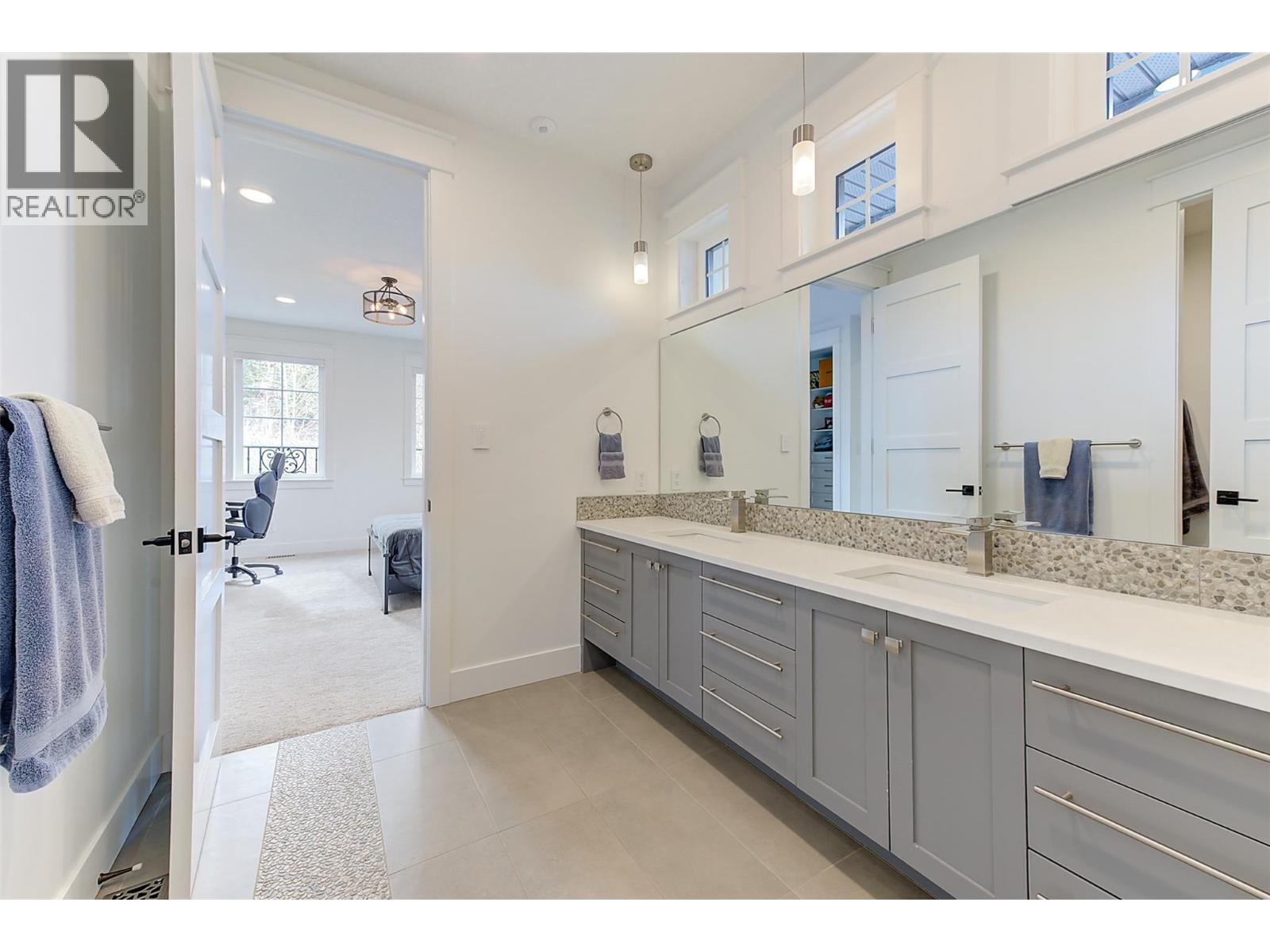 2950 Balldock Road - 38