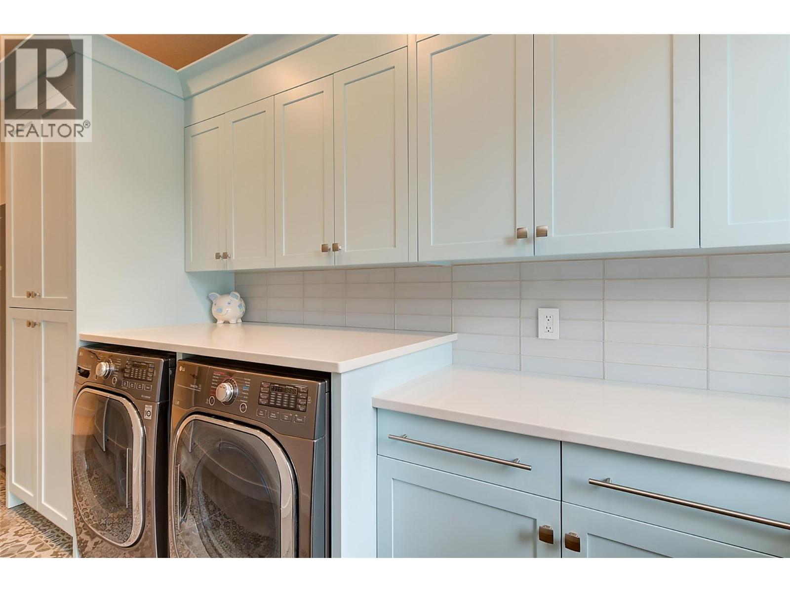 2950 Balldock Road - 42