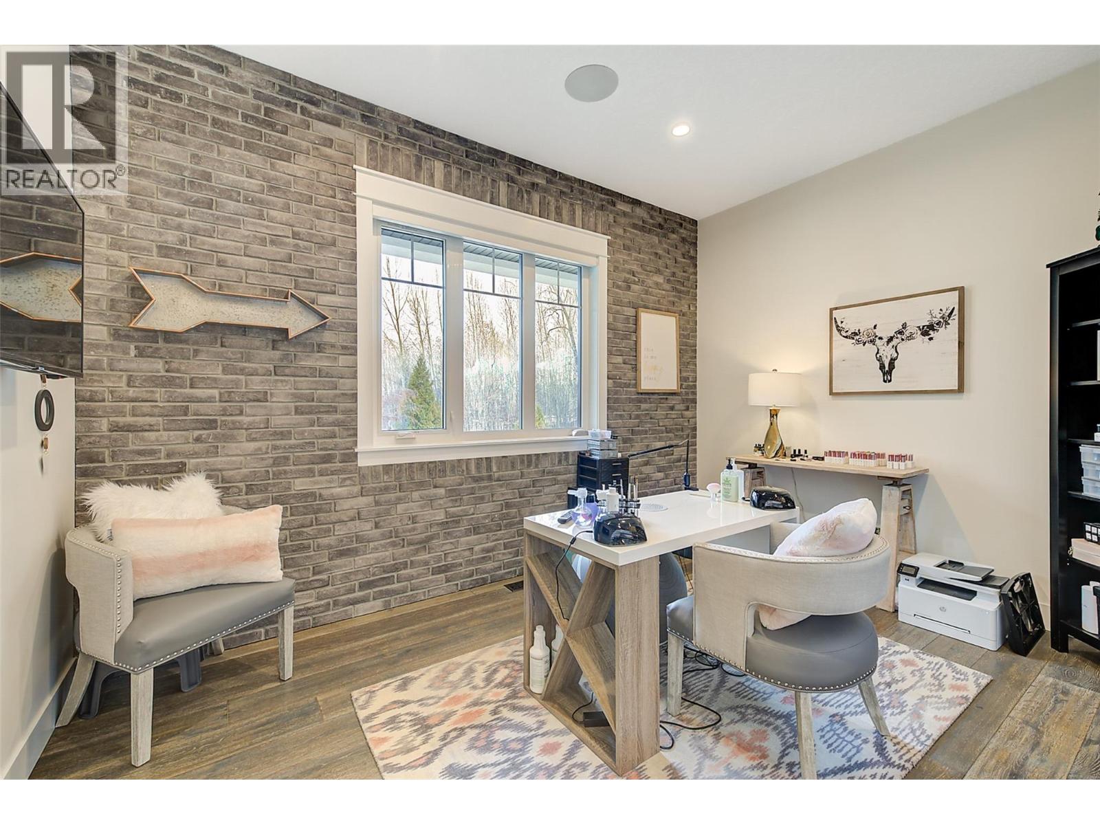 2950 Balldock Road - 23