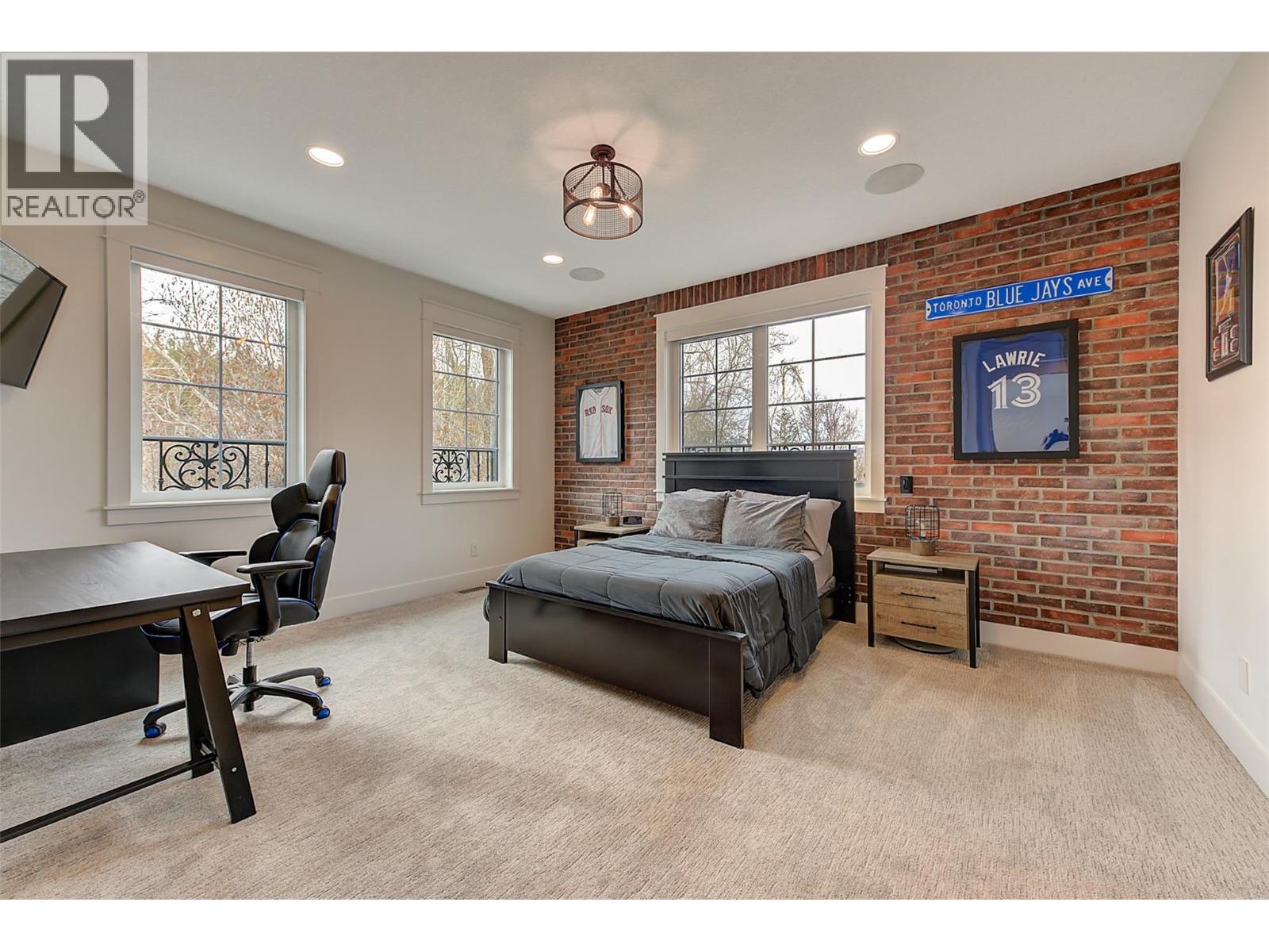 2950 Balldock Road - 39