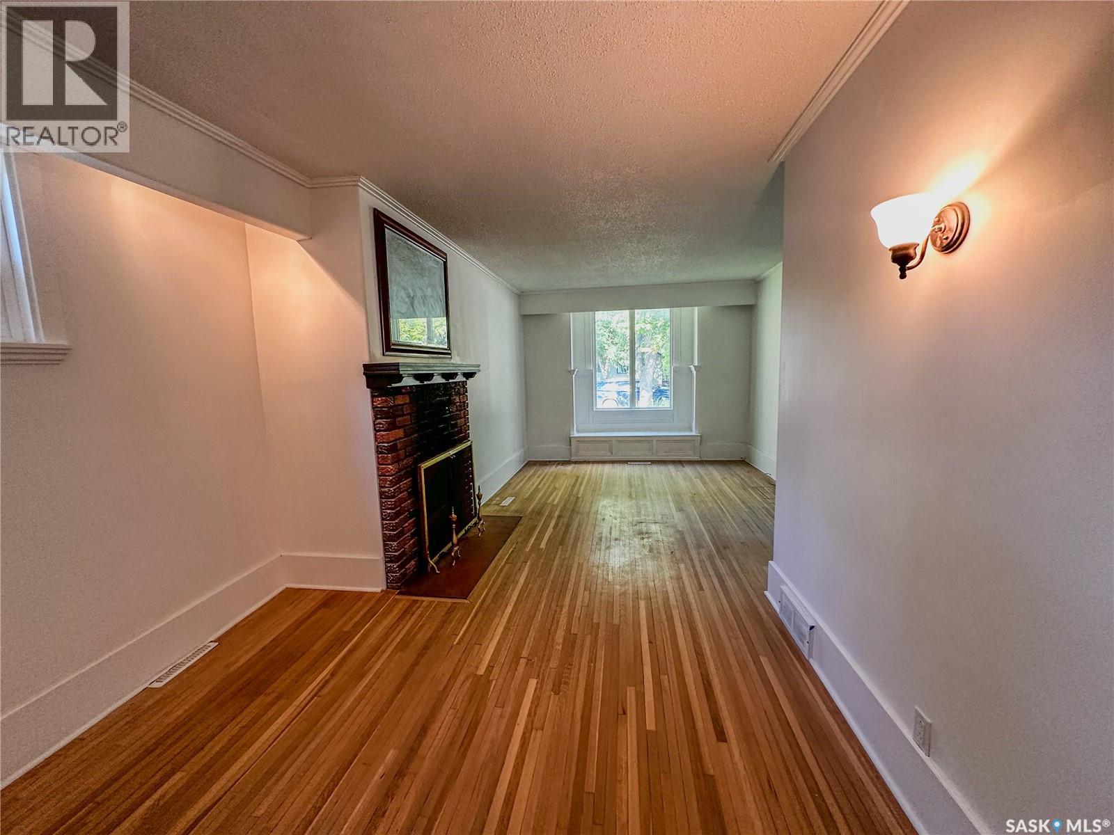 50 Assiniboia AVENUE - 26