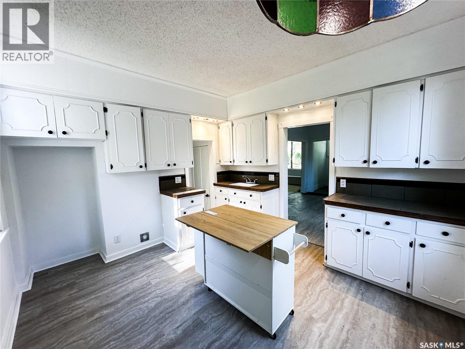 50 Assiniboia AVENUE - 13