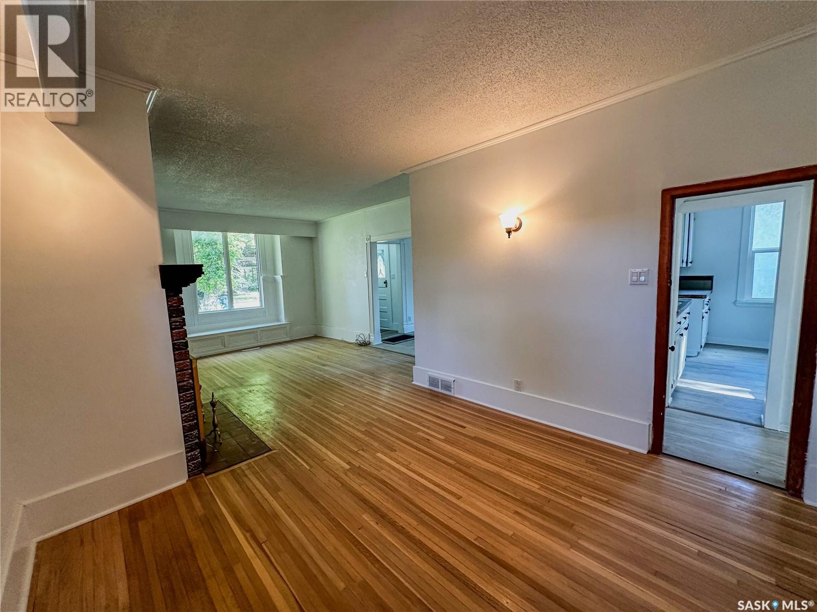 50 Assiniboia AVENUE - 24