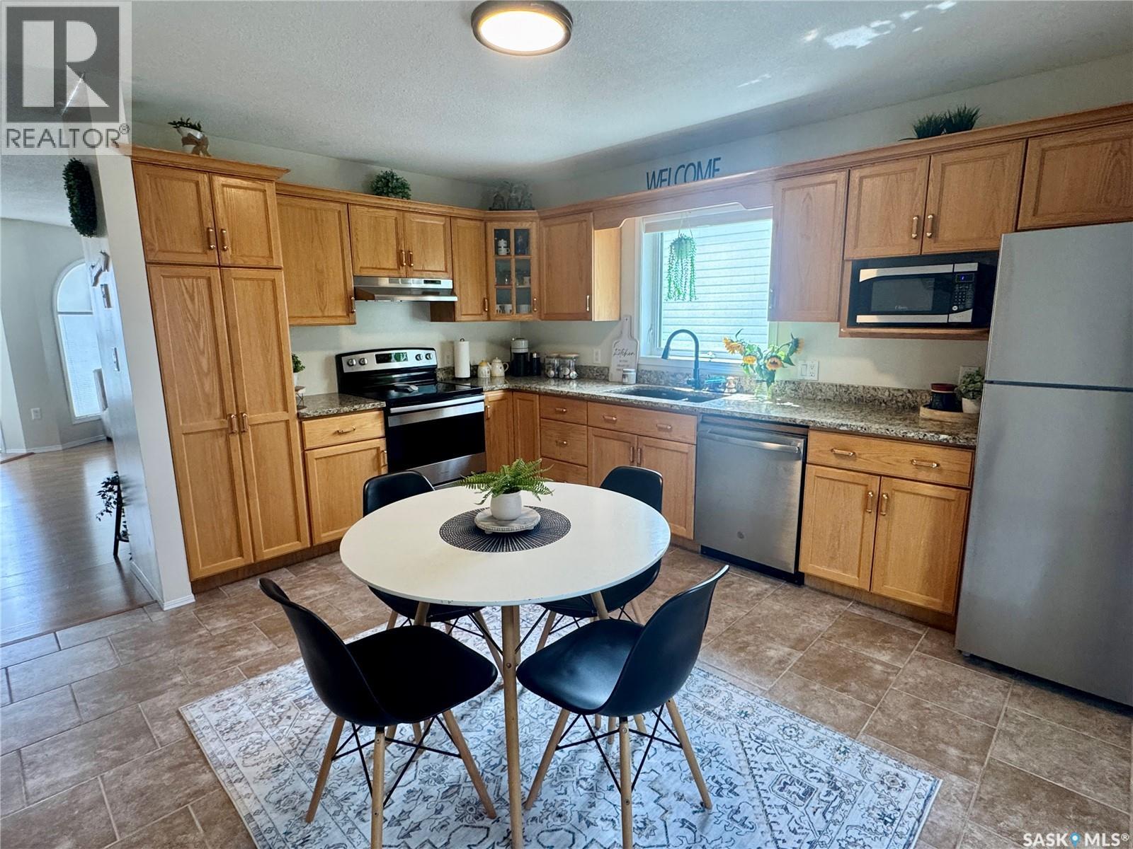 109 Watt PLACE - 2