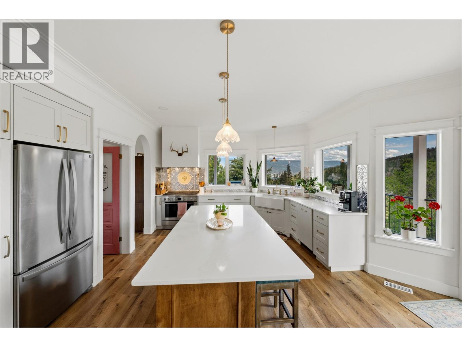 9331 CANYON VIEW Road - 21
