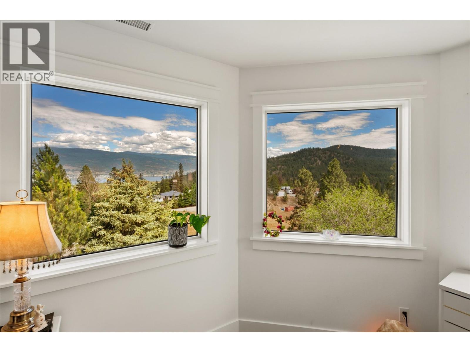 9331 CANYON VIEW Road - 37