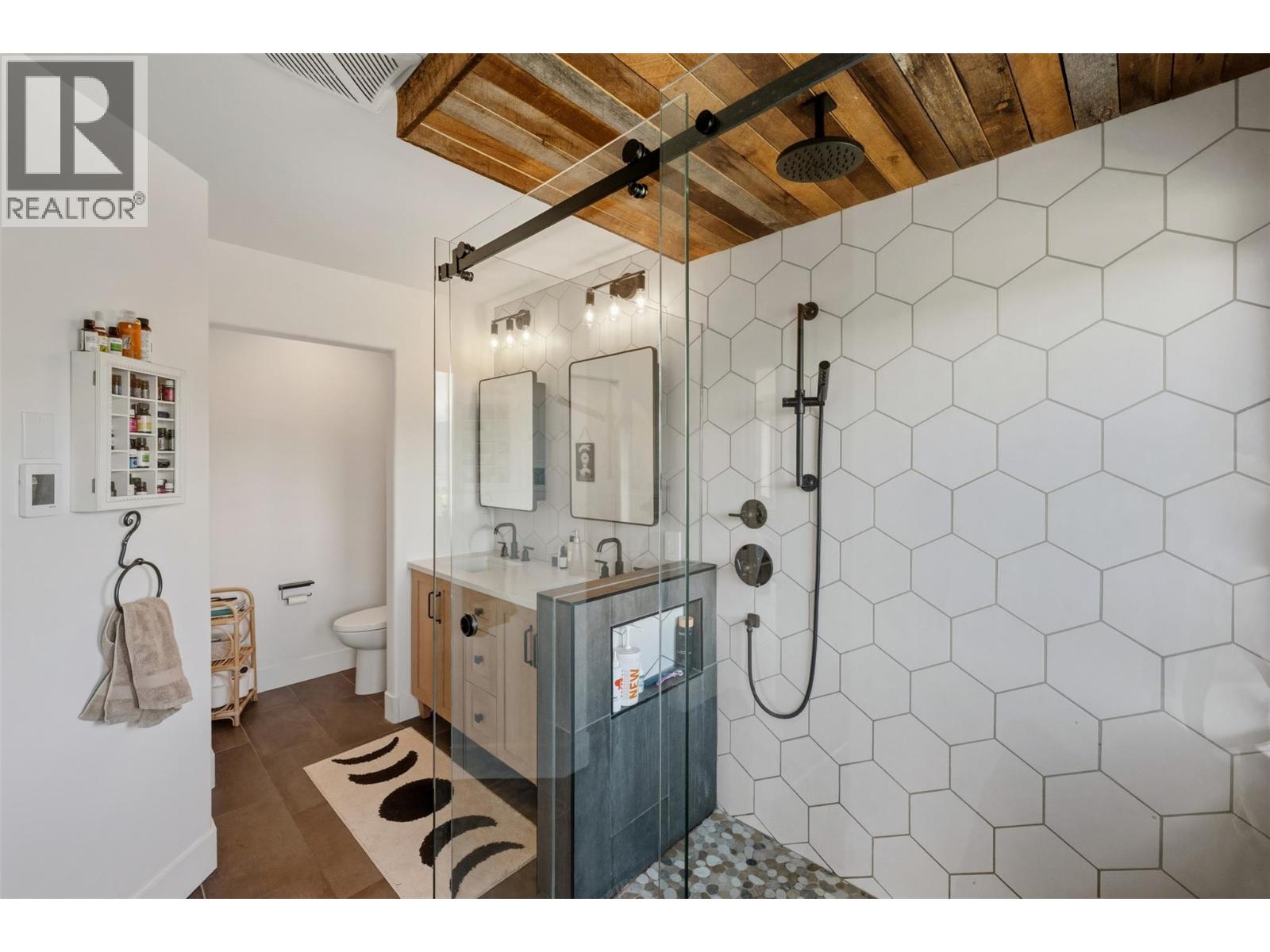 9331 CANYON VIEW Road - 42