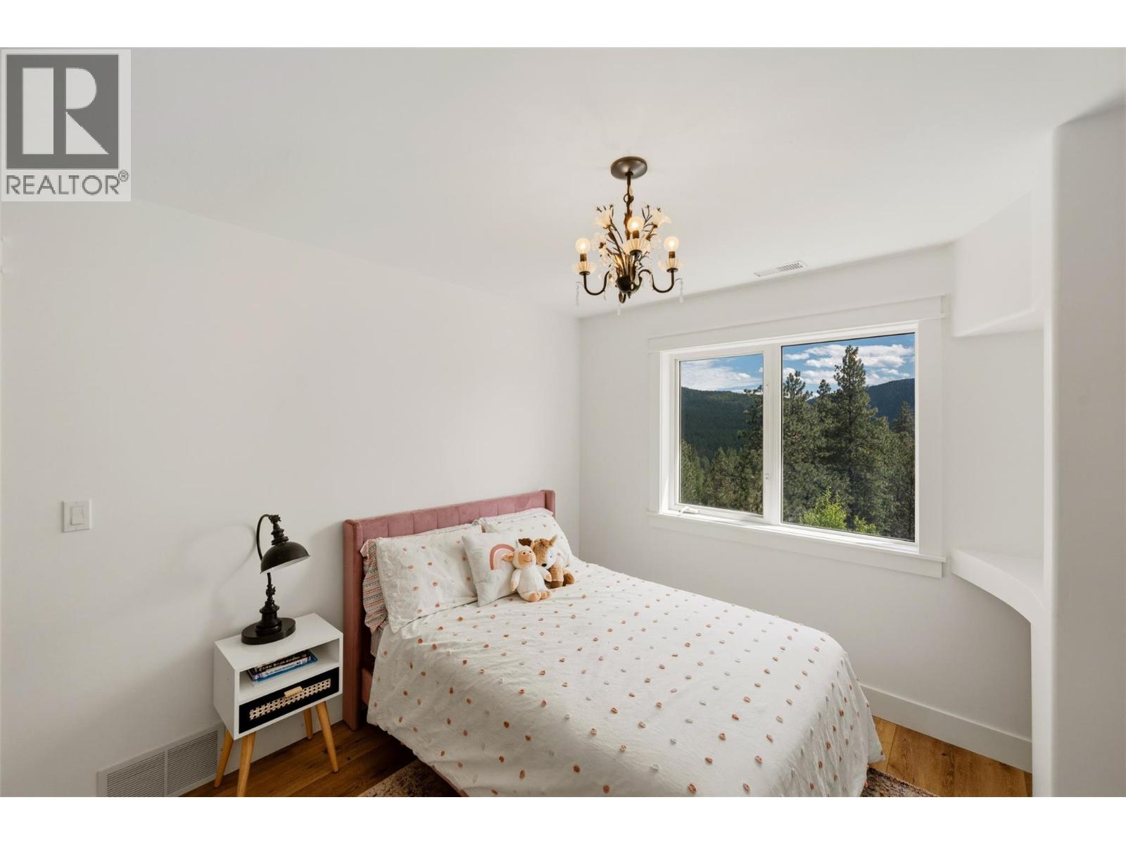 9331 CANYON VIEW Road - 56