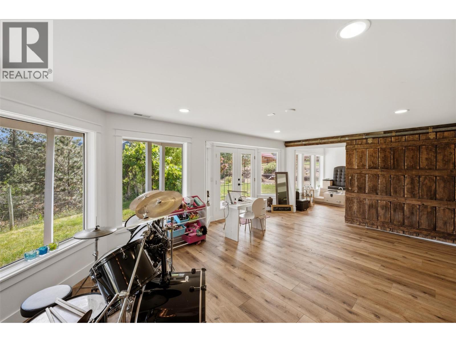 9331 CANYON VIEW Road - 66