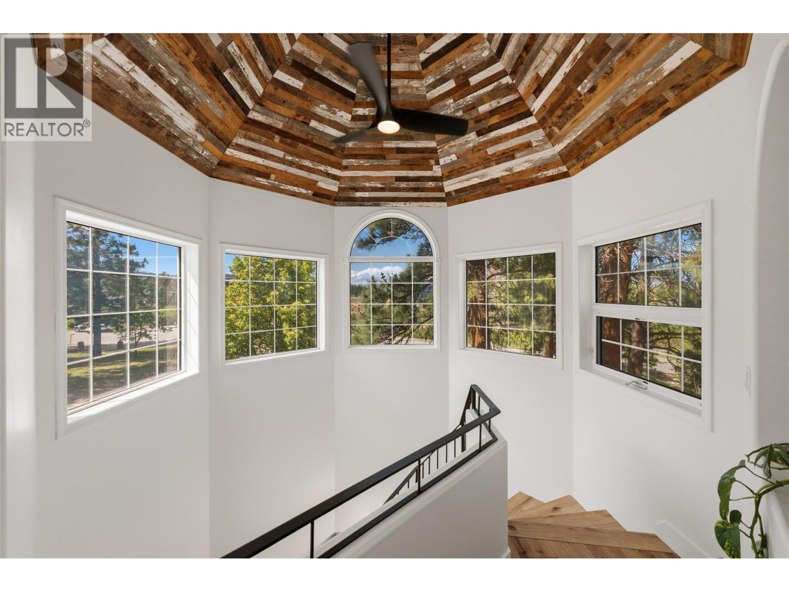 9331 CANYON VIEW Road - 52