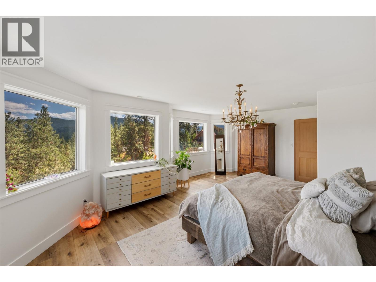 9331 CANYON VIEW Road - 38