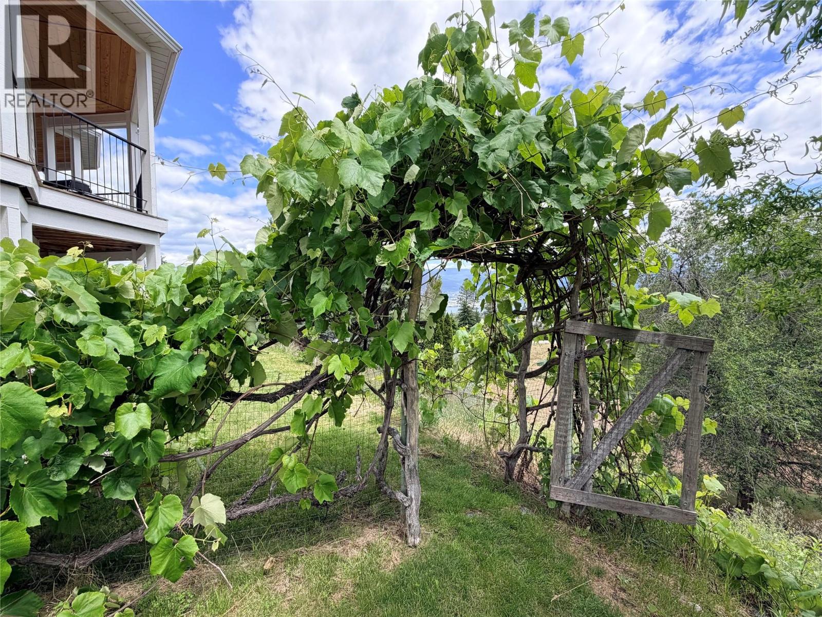 9331 CANYON VIEW Road - 86
