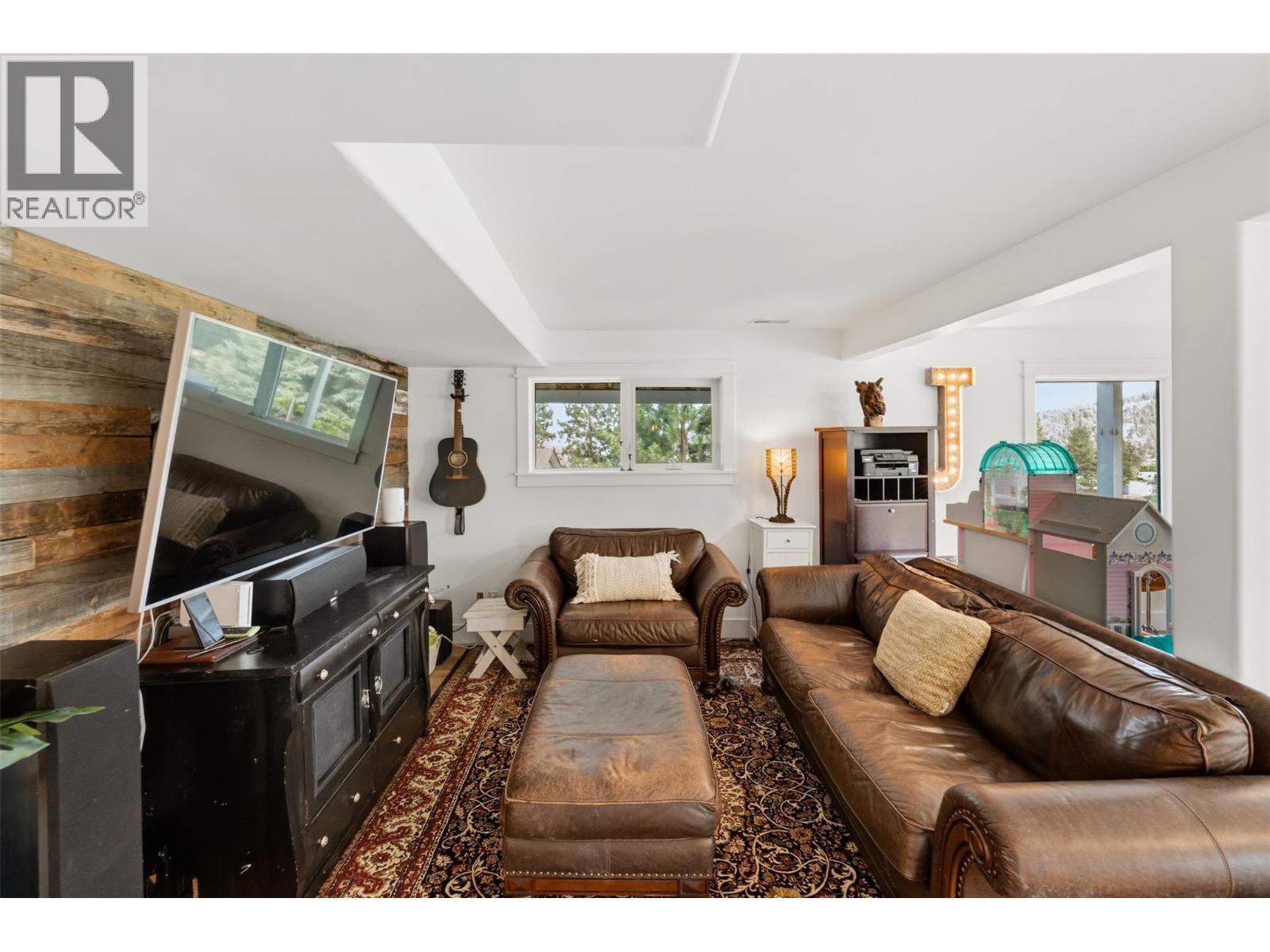 9331 CANYON VIEW Road - 61