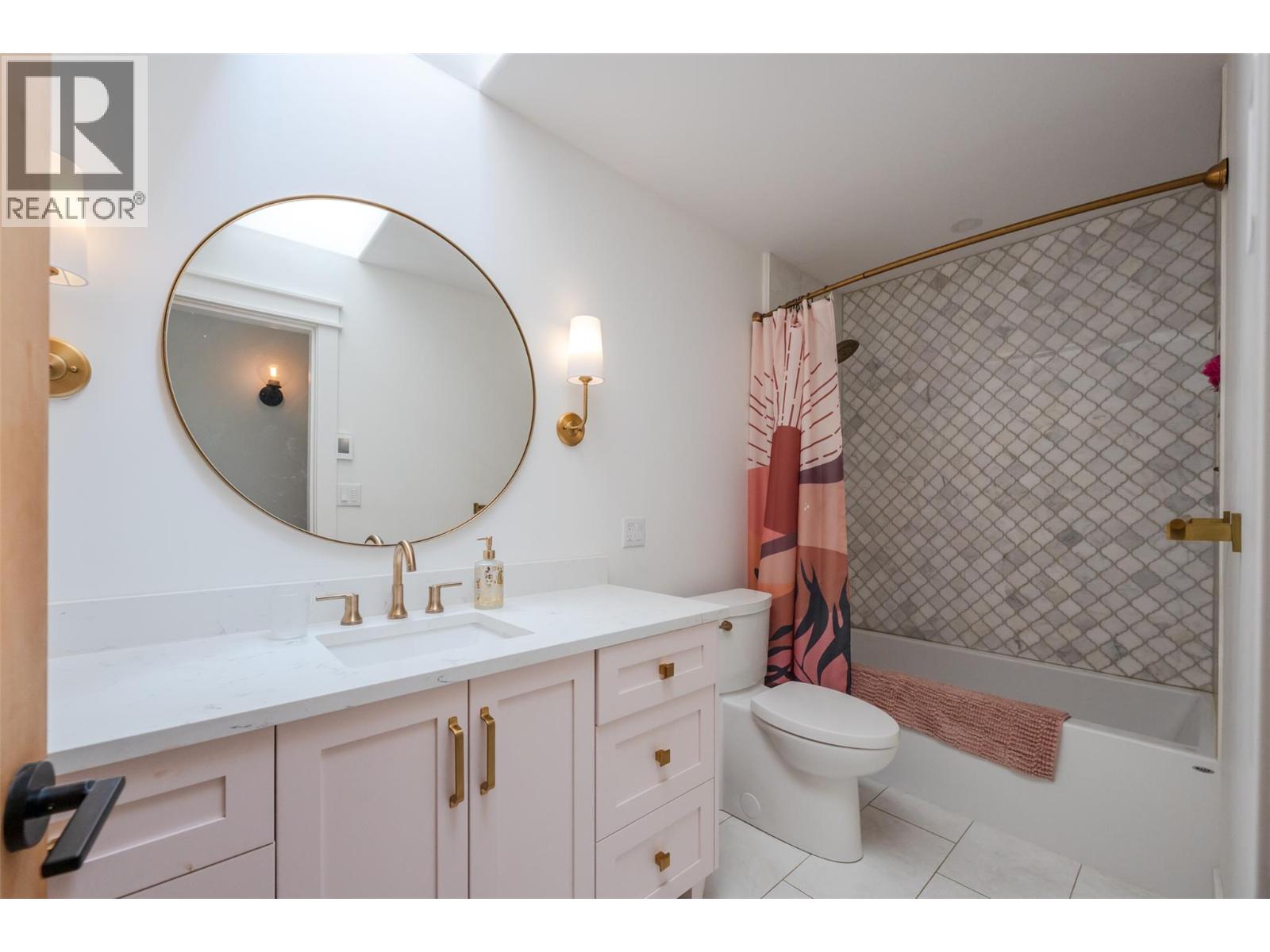 9331 CANYON VIEW Road - 47