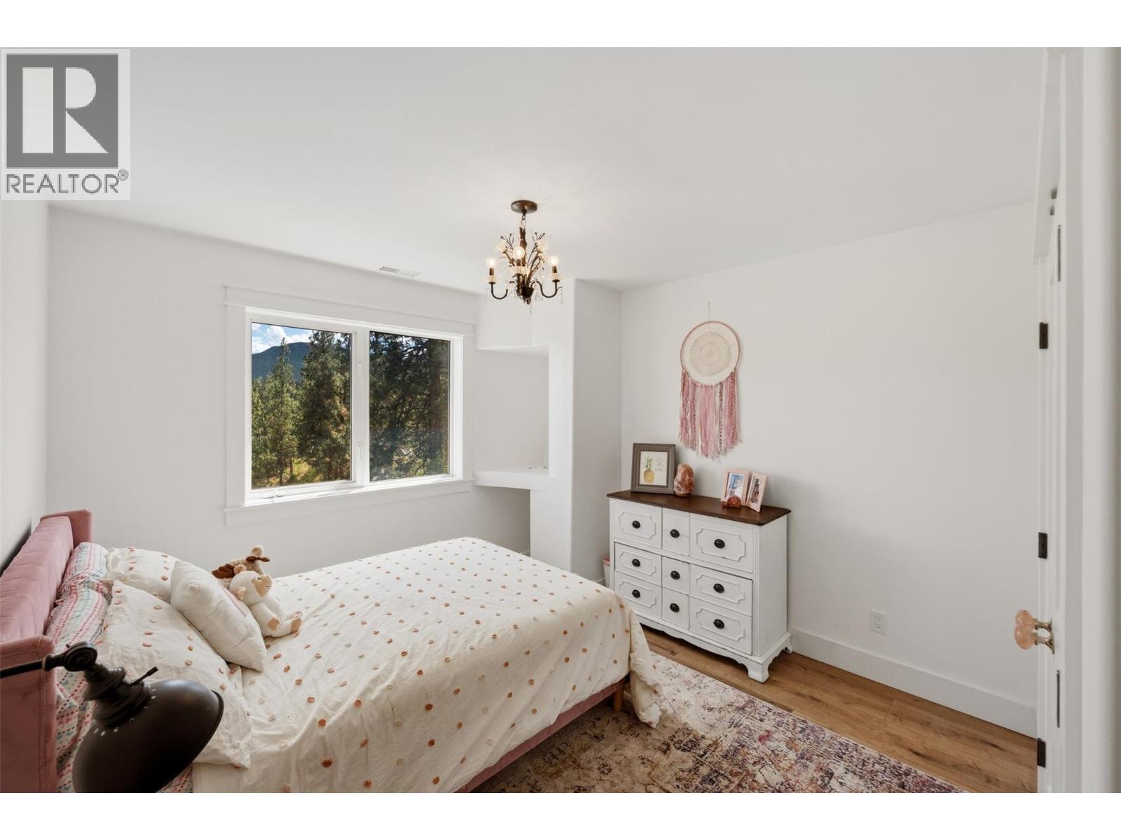 9331 CANYON VIEW Road - 55