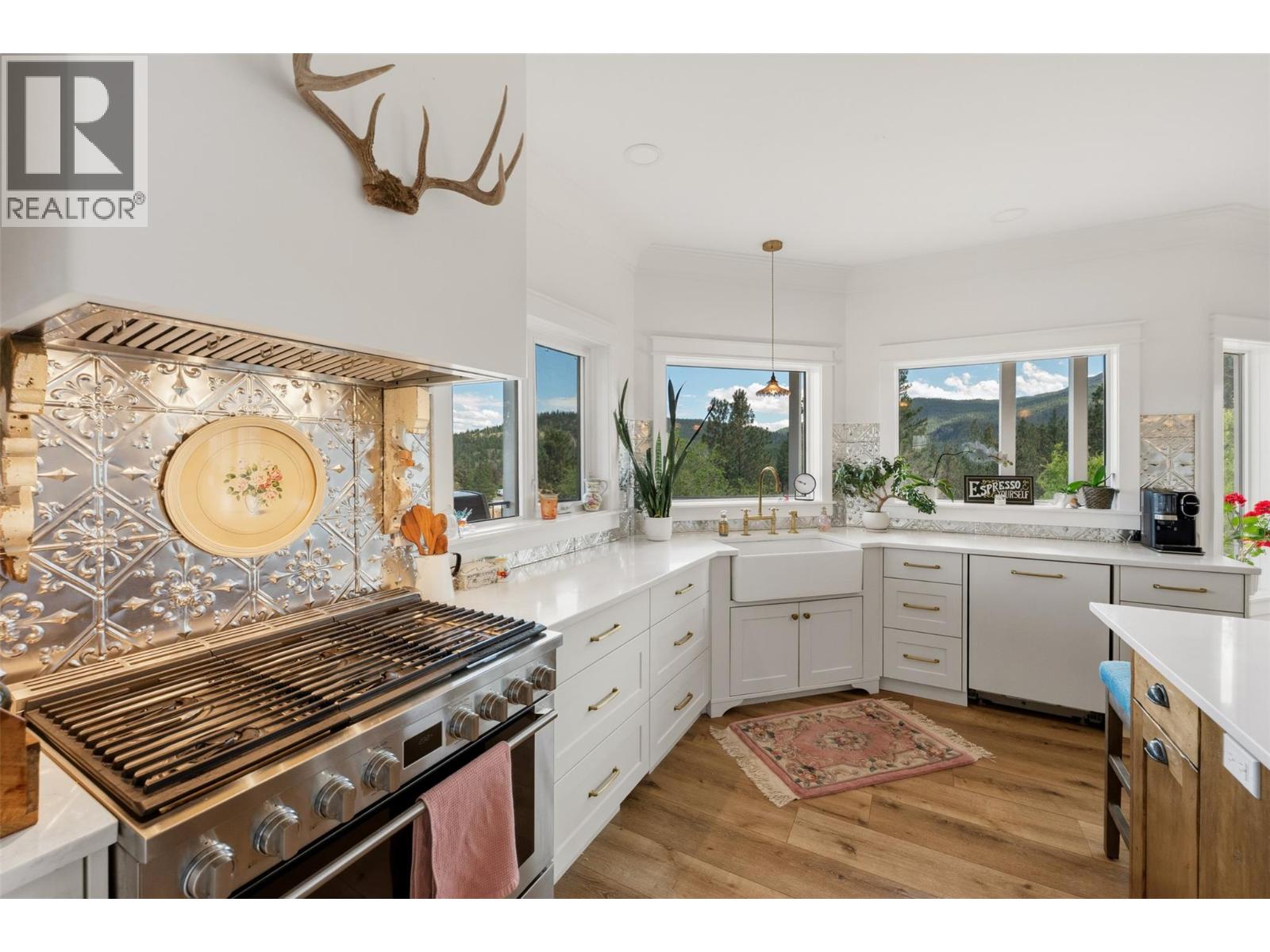 9331 CANYON VIEW Road - 16