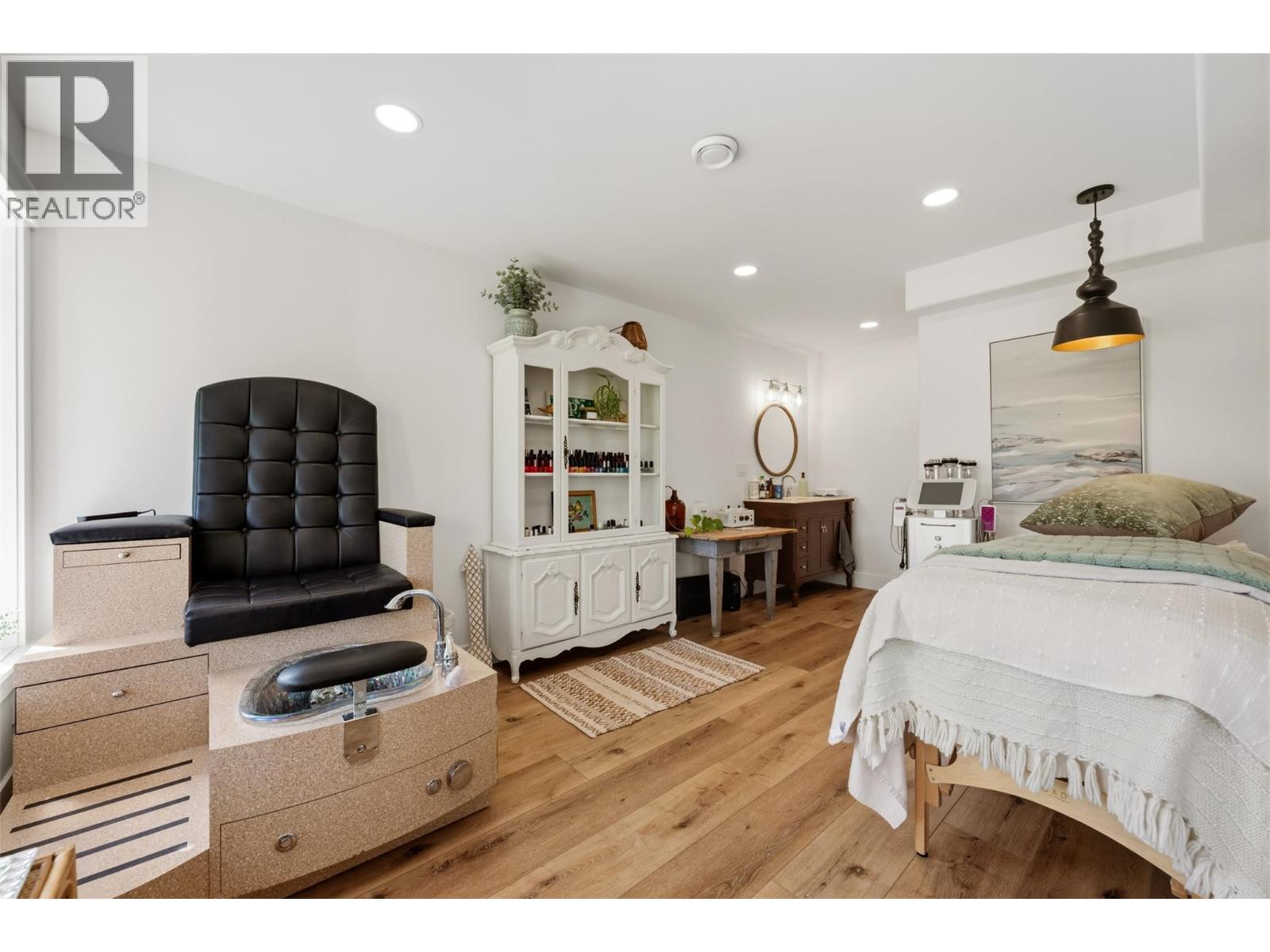 9331 CANYON VIEW Road - 71