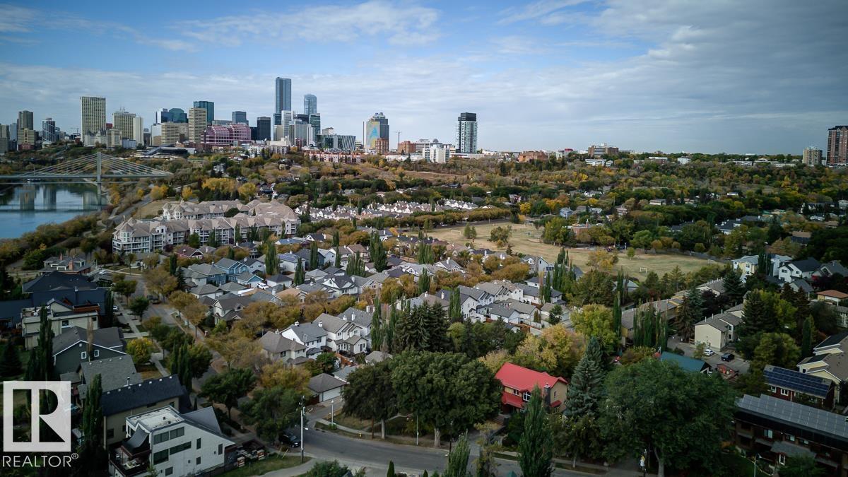 9906 87 ST NW - 27