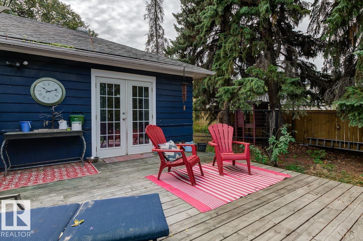 9906 87 ST NW - 20