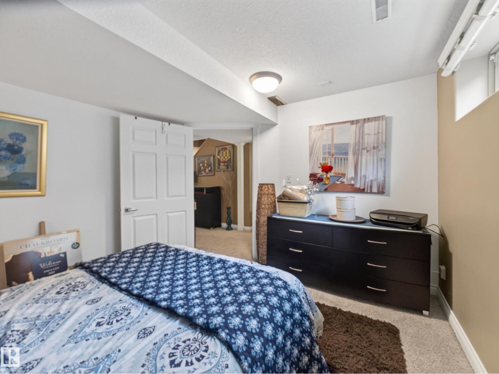 15926 132 ST NW - 45