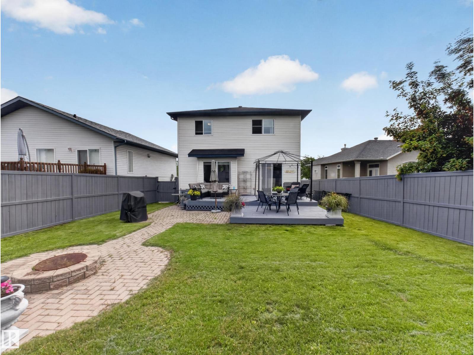 15926 132 ST NW - 58