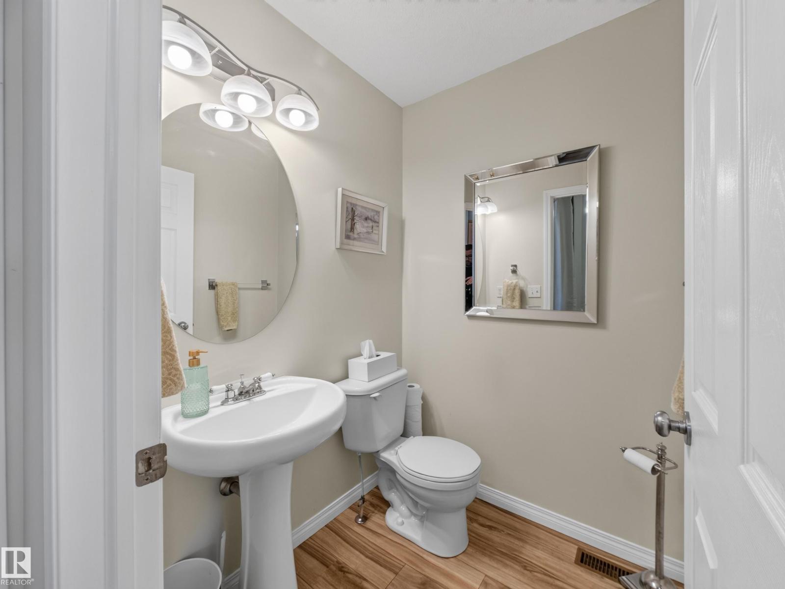 15926 132 ST NW - 25