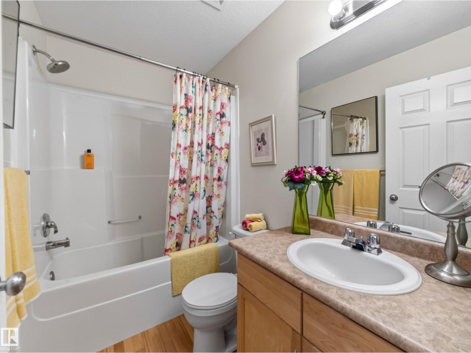 15926 132 ST NW - 40
