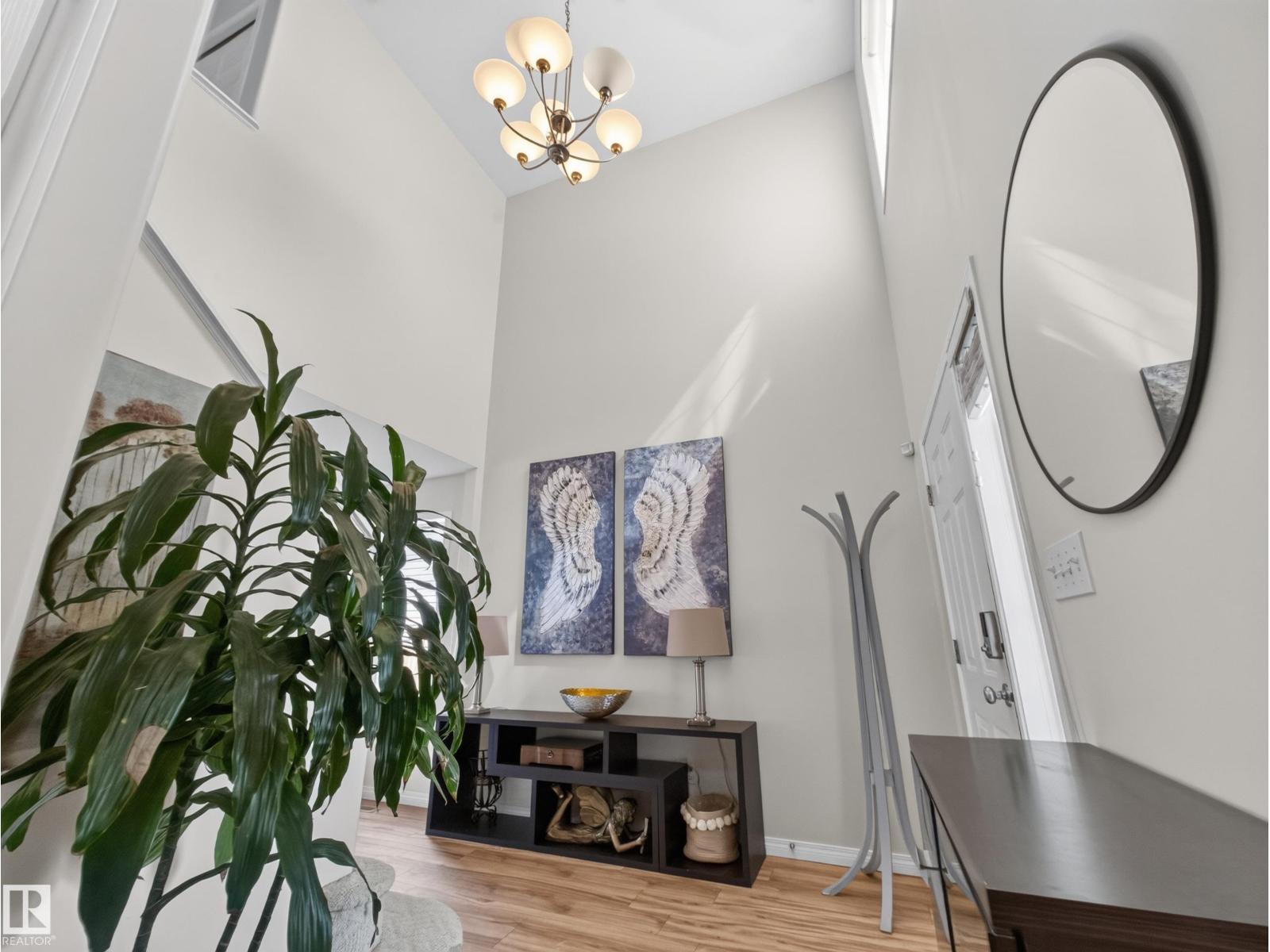 15926 132 ST NW - 5