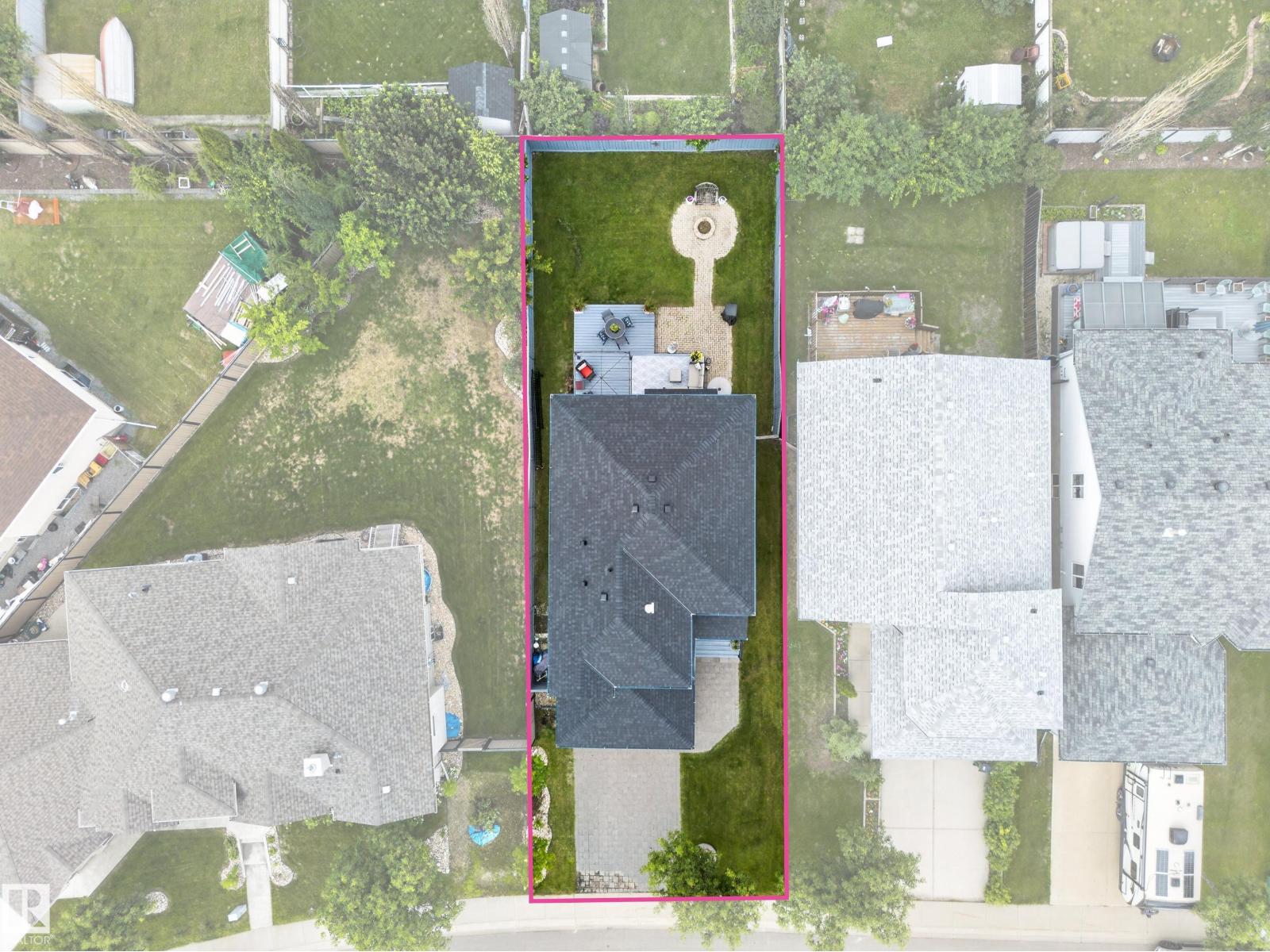 15926 132 ST NW - 66