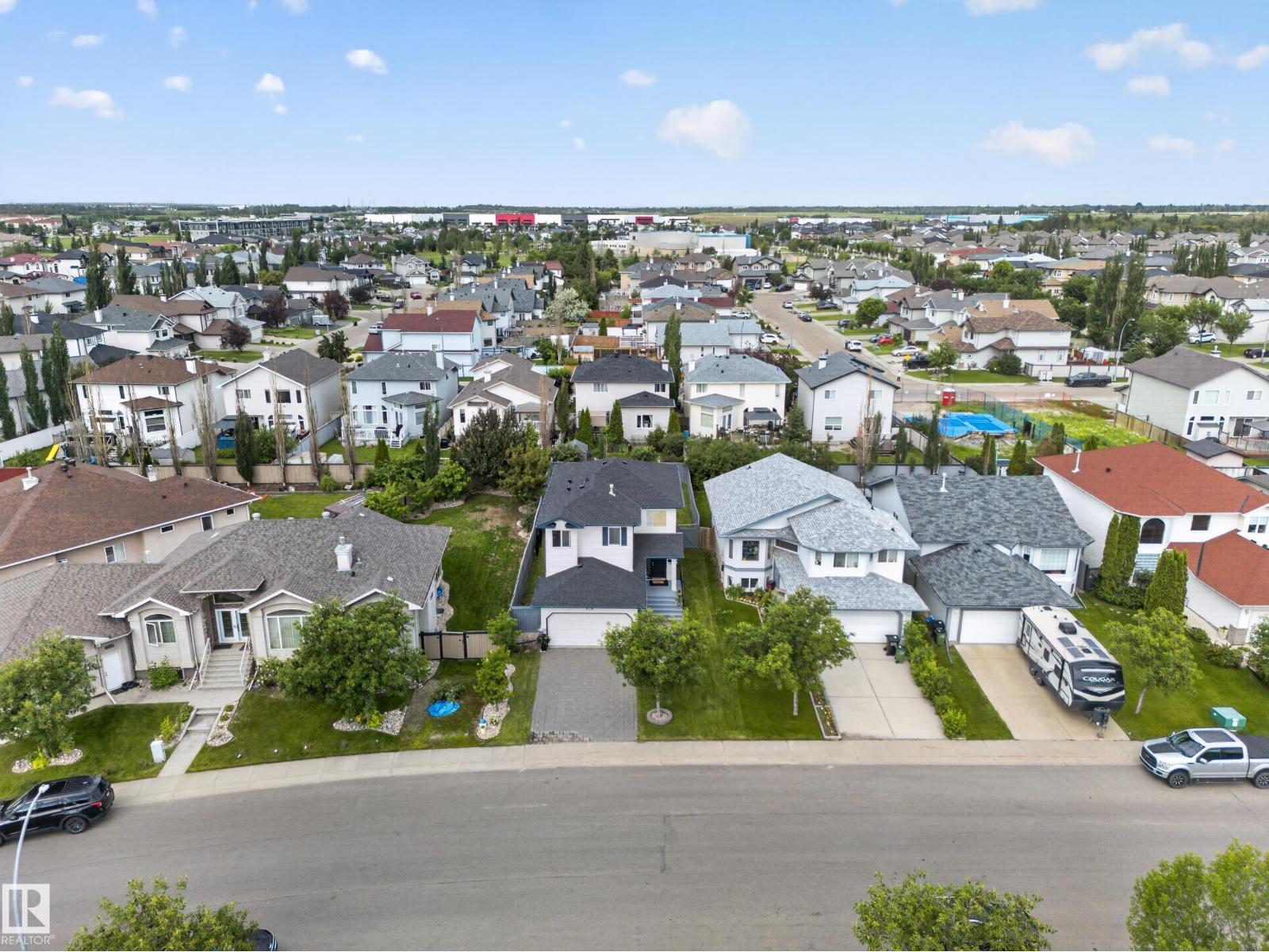 15926 132 ST NW - 67