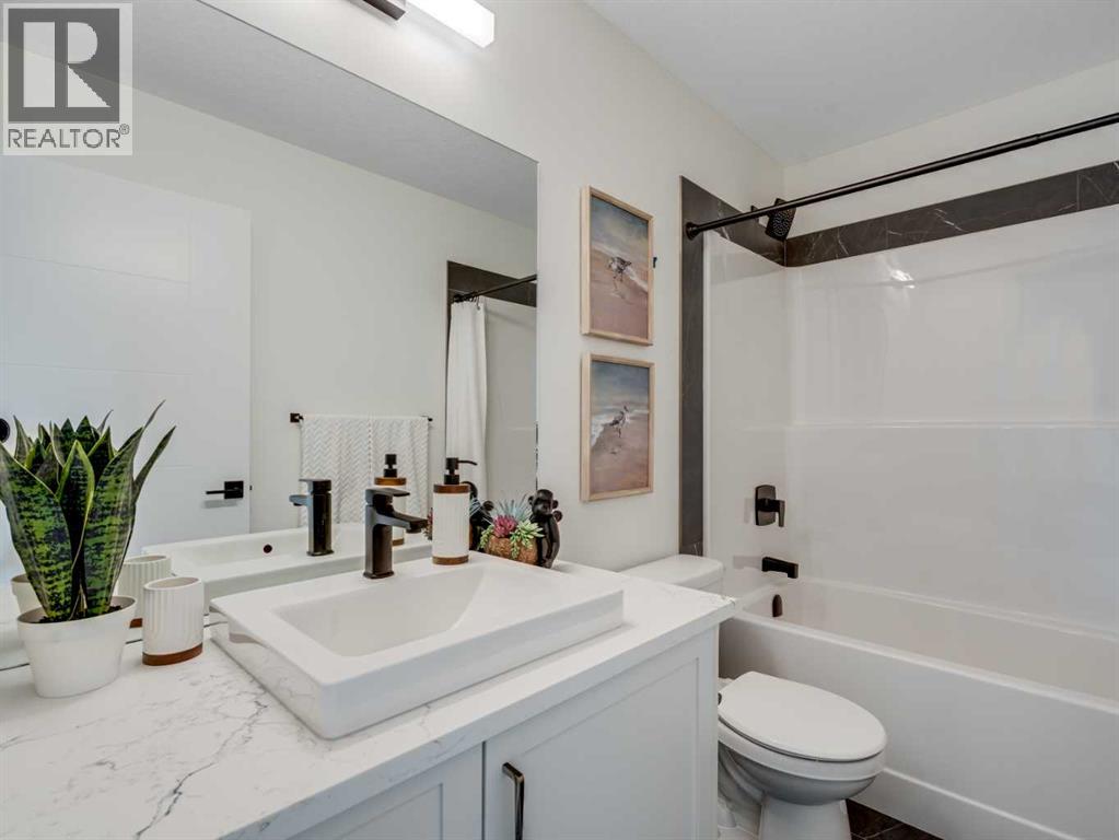 #6106 200 Southridge Drive - 30