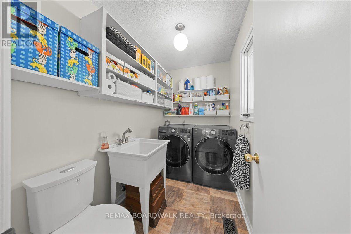 15 SELWYN CRESCENT - 19