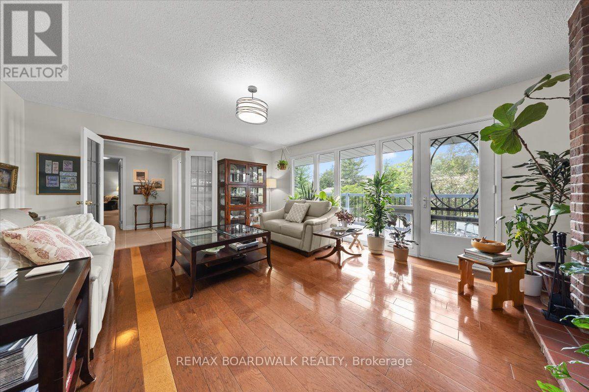 15 SELWYN CRESCENT - 7