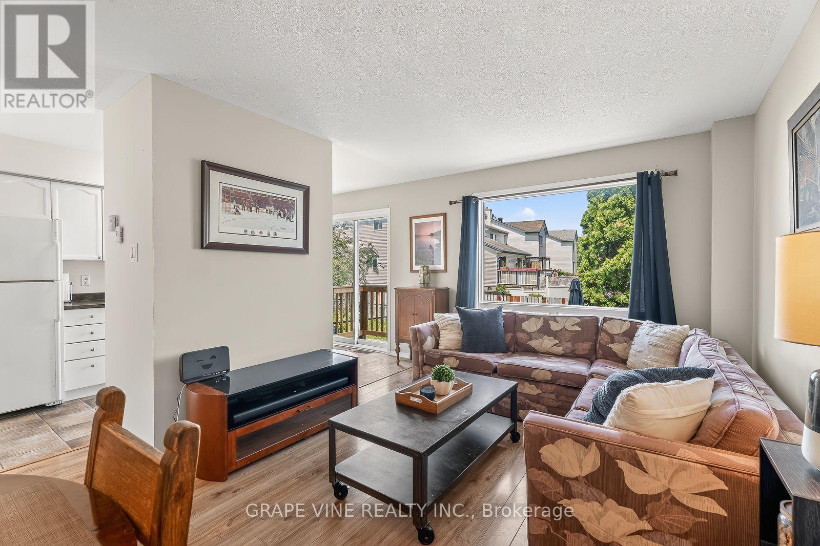 741 MALEY STREET - 19