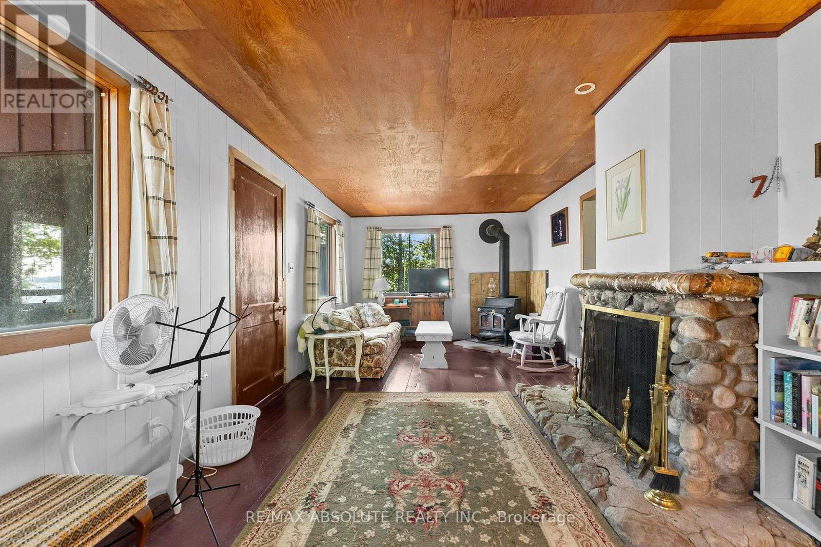 77A CHRISTOPHER LANE - 9