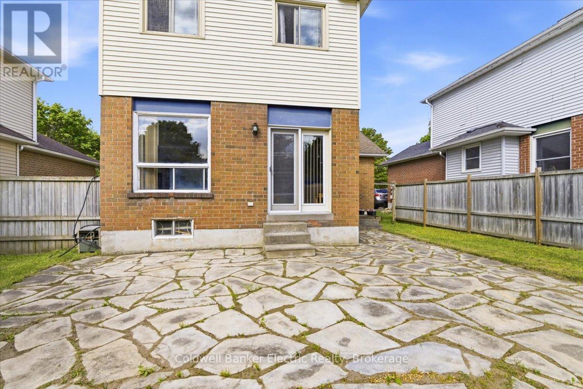 3 WALBRIDGE COURT - 27