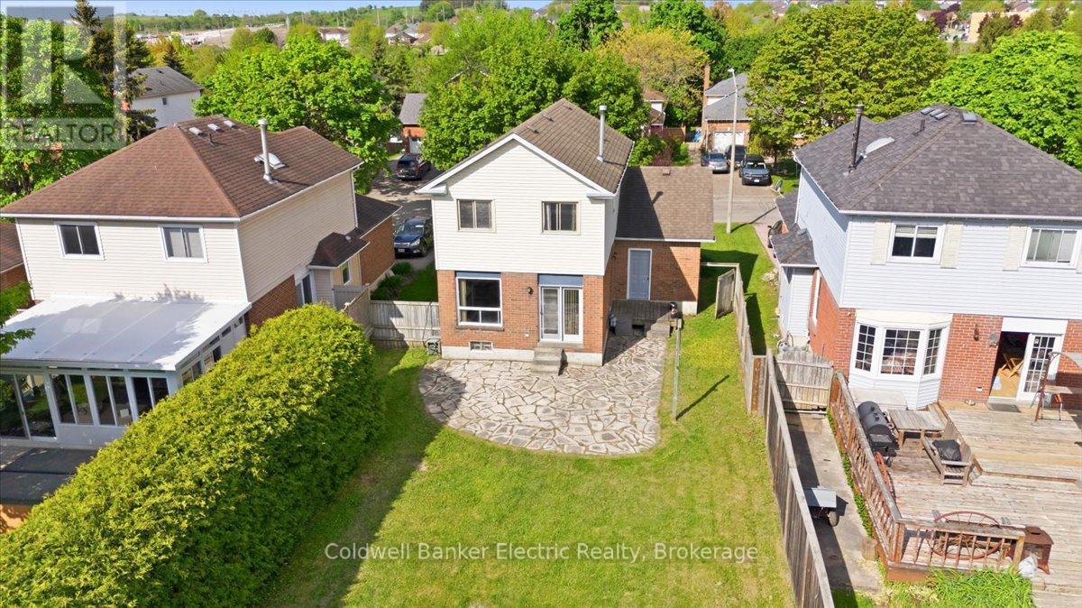 3 WALBRIDGE COURT - 29